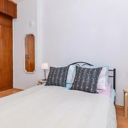 Shik & Chic One Bedroom Graf Ignatiev X Shishman Corner By Flat Mаnager Apartment